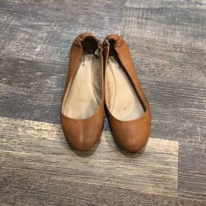 Tan Flats